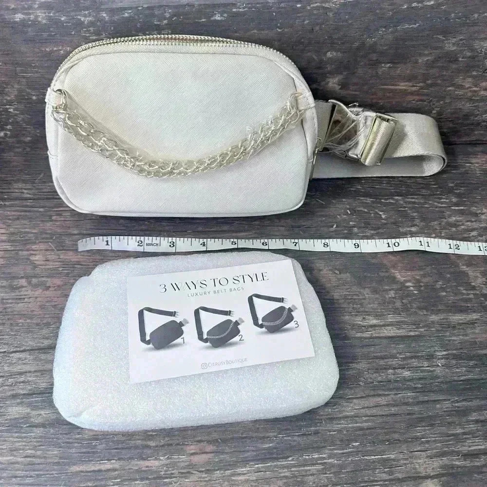 NEW‎ White Belt Bag Purse with Gold Accents